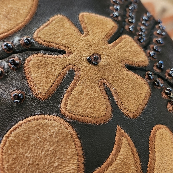 ***SOLD *** - Picture 2 of 7